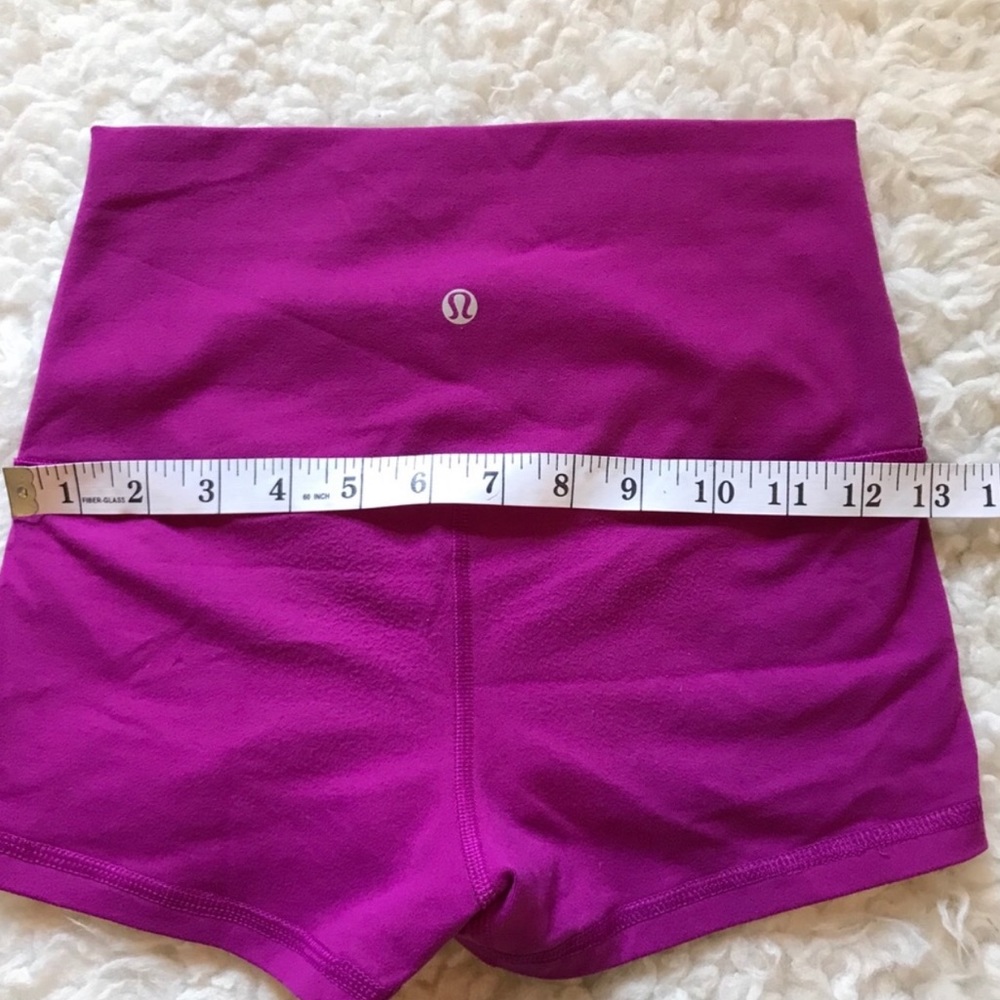 Lululemon high waisted shorts booty shorts